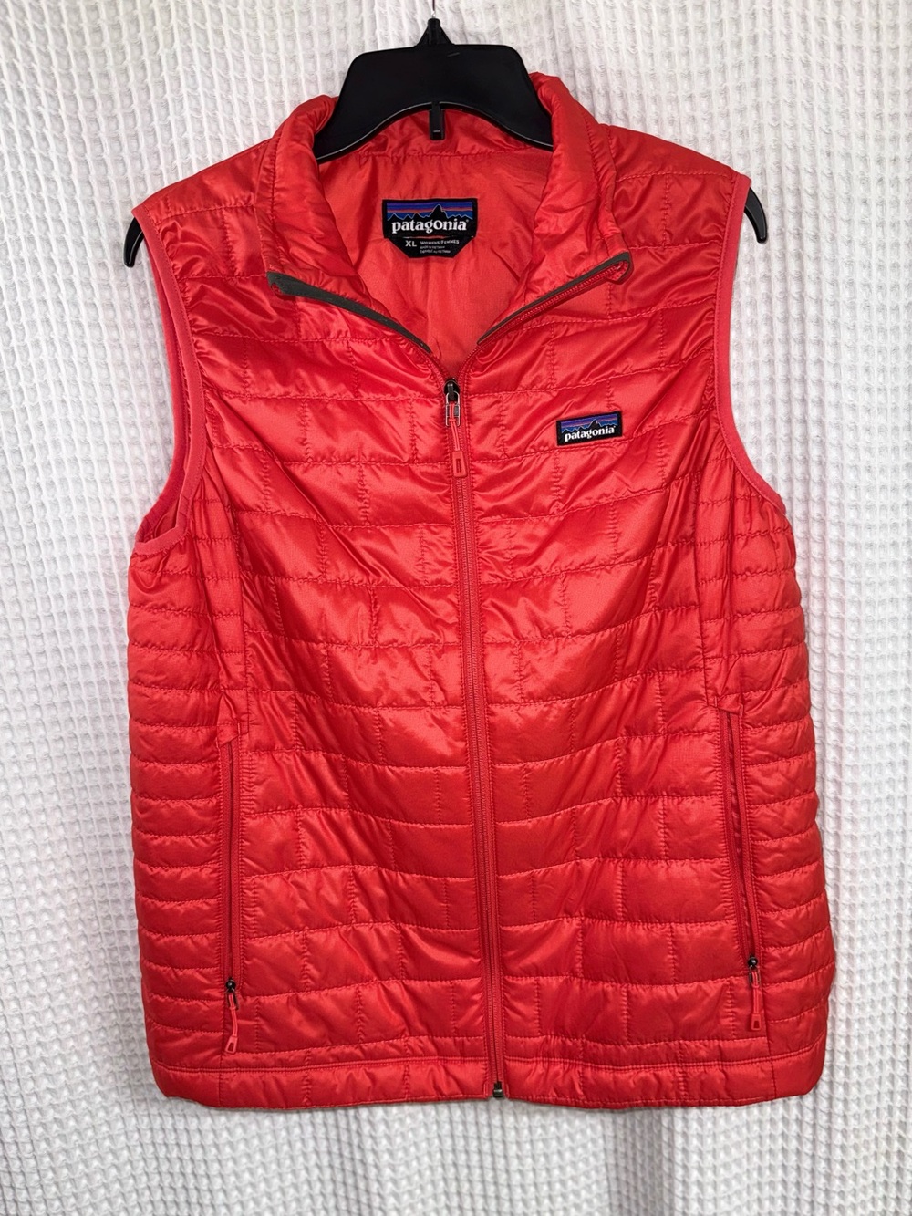 Patagonia Women’s Nano puff Vest Catalan coral